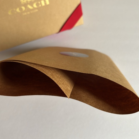 Coach Mini Wallet On A Chain - Picture 14 of 14